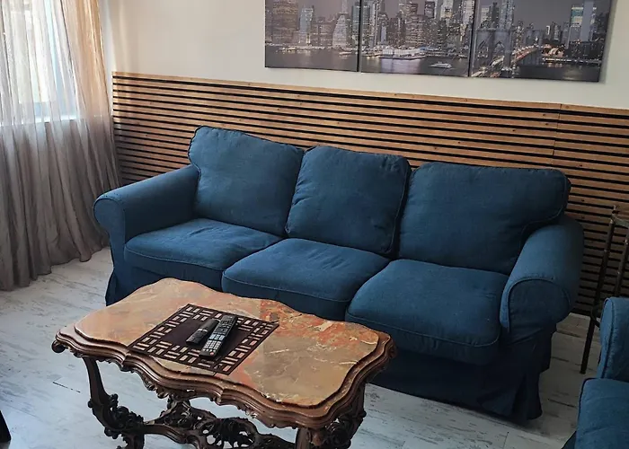 Historical House In Alsancak